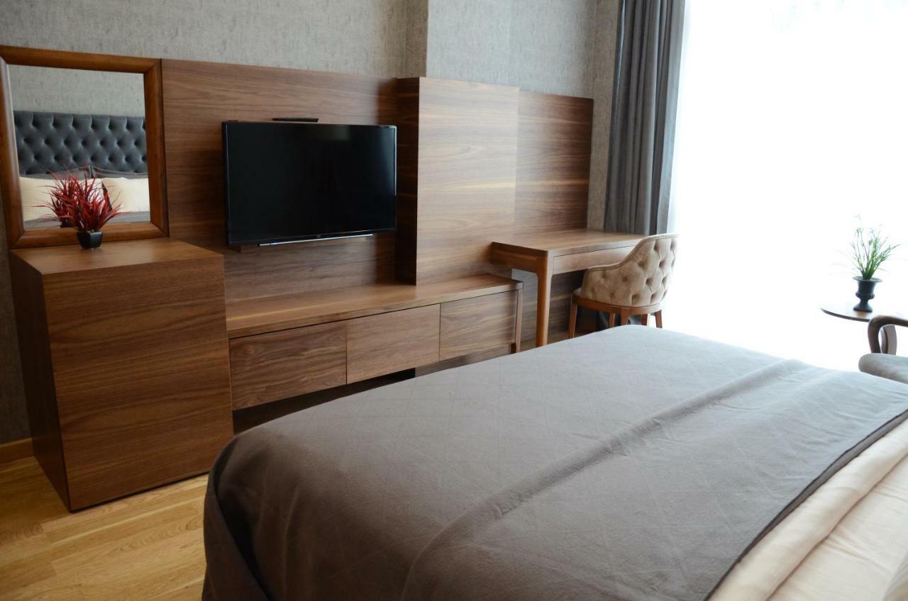 Teknosports Otel Istanboel Buitenkant foto