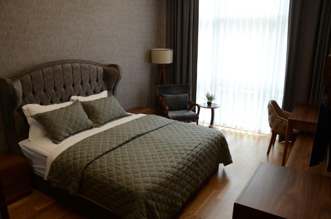 Teknosports Otel Istanboel Buitenkant foto